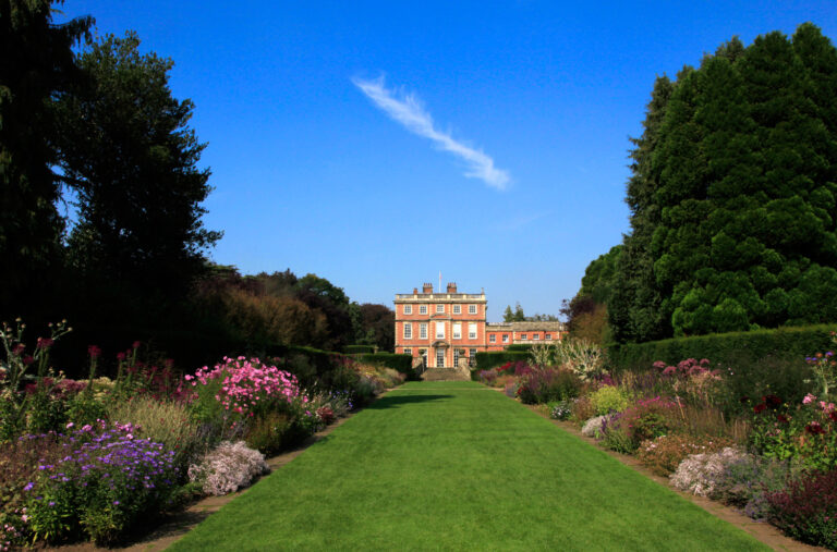 Herbaceous-Border-0