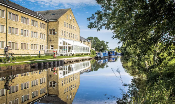 The Skipton Hotel | Half price Afternoon Tea for two - Image 3