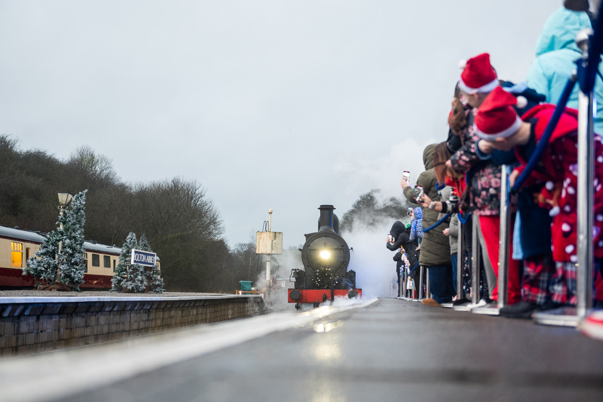 Half Price Family Ticket for The Polar Express™ | Embsay & Bolton Abbey Steam Railway - Image 5